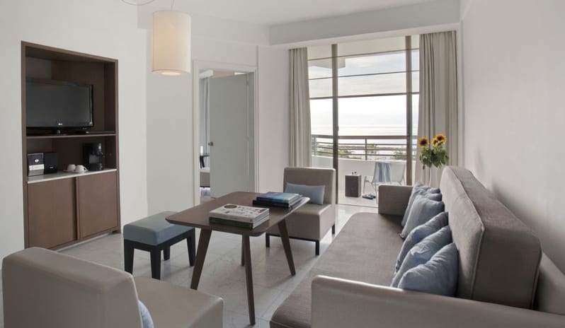 Almyra-One Bedroom Suite 1_11057